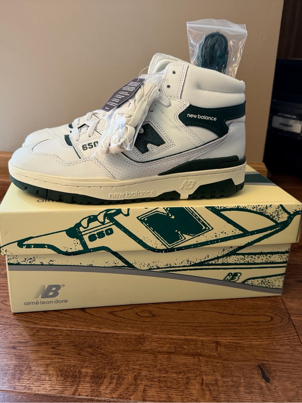 Aimé Leon Dore x New Balance
650R 'White Green’
